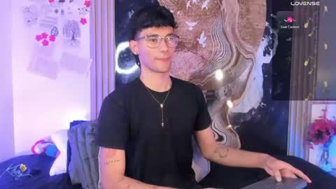 Snapshot of kingparker1 chatting on 07.18.26 A L E X online show from 07.18.26