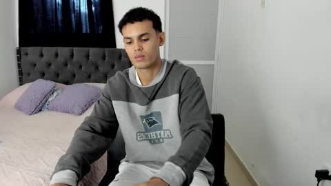 DOMINANT ALPHA KINGS online show from 12.02.25