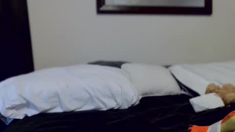 Snapshot of kinkicloudz91 chatting on 12.20.24 KinkiCloudz91 online show from 12.20.24