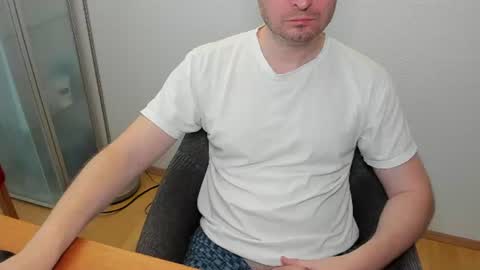 Snapshot of kinksubbydubby chatting on 07.05.26 kinksubbydubby online show from 07.05.26