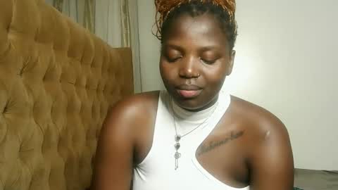 Snapshot of kinky_lola1 chatting on 01.18.26 Lola online show from 01.18.26