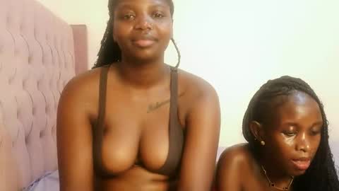 Snapshot of kinky_lola1 chatting on 02.23.26 Lola online show from 02.23.26