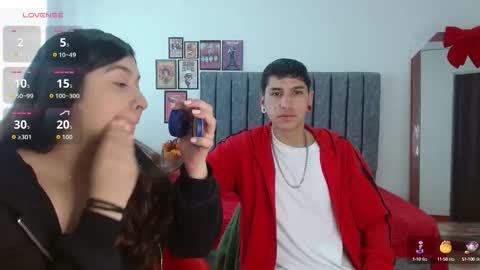 Snapshot of kinky_loversx chatting on 10.21.25 YEI  JOE online show from 10.21.25