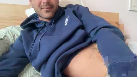 Snapshot of kinkyboyy31 chatting on 03.07.26 M online show from 03.07.26