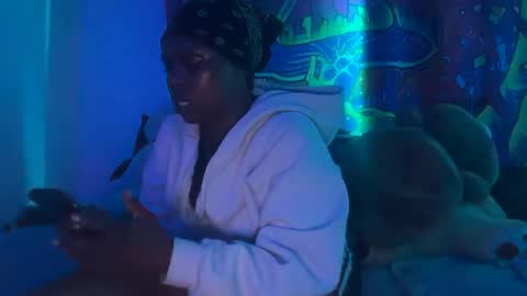 Snapshot of kinkycoupleinteracial chatting on 06.25.26 interracialfacial online show from 06.25.26