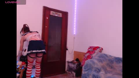 Anya online show from 10.31.25