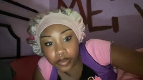 Snapshot of kinkykittee chatting on 12.02.24 Bunniii online show from 12.02.24