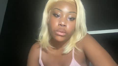 Snapshot of kinkykittee chatting on 02.08.25 Bunniii online show from 02.08.25