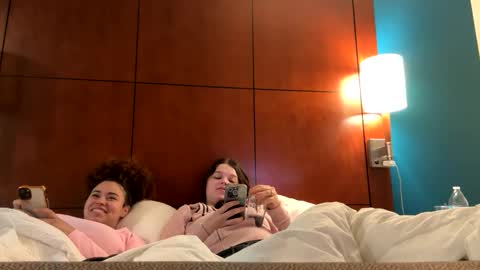 kinkykittyy1 online show from 11.17.25