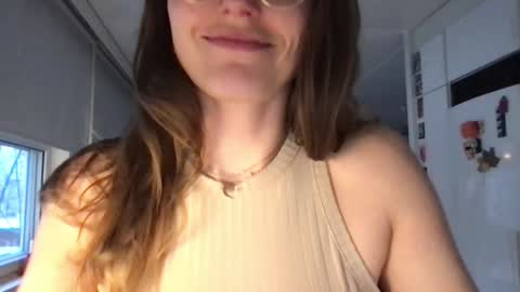 Snapshot of kinkyorange_ chatting on 12.05.24 Mary the Soulmate online show from 12.05.24