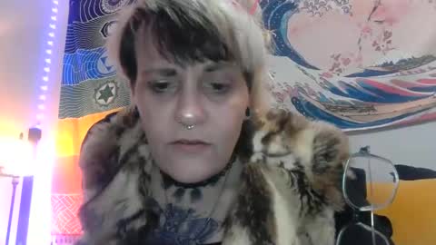 Snapshot of kinkypinkyplay2 chatting on 01.17.25 Kinky Pinky online show from 01.17.25