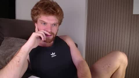 Snapshot of kinkypumpkin chatting on 01.05.26 Kenny online show from 01.05.26