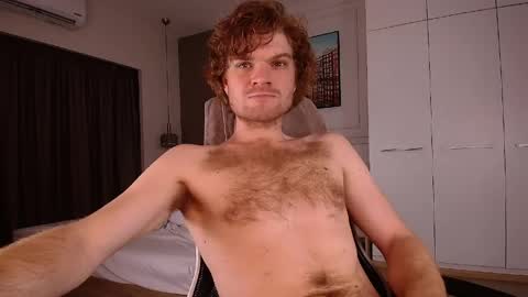 Snapshot of kinkypumpkin chatting on 04.14.26 Kenny online show from 04.14.26