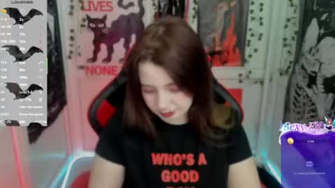 Snapshot of kinkysuka_ chatting on 07.17.26 meow online show from 07.17.26