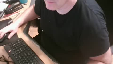Snapshot of kinkytxm chatting on 04.29.26 kinkytxm online show from 04.29.26