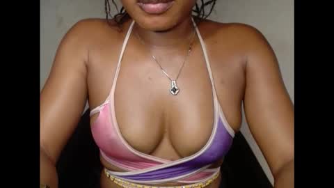 Snapshot of kinkyxxnasty chatting on 09.25.25 kinkyxxnasty online show from 09.25.25