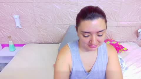 Snapshot of kinkyy_redhead chatting on 04.02.26 kinkyy_redhead online show from 04.02.26