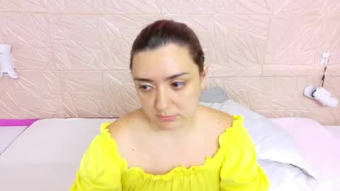Snapshot of kinkyy_redhead chatting on 05.13.26 kinkyy_redhead online show from 05.13.26