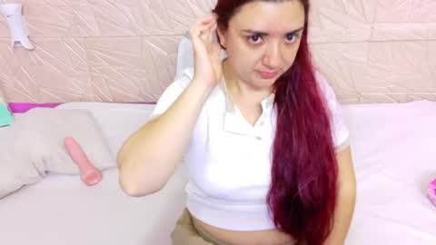 Snapshot of kinkyy_redhead chatting on 06.10.26 kinkyy_redhead online show from 06.10.26