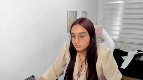 Snapshot of kir_ely chatting on 06.02.26 kir_ely online show from 06.02.26