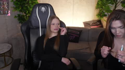 Snapshot of kira0541 chatting on 02.27.26 Sweet girls online show from 02.27.26