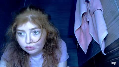 Snapshot of kira_foxy_ chatting on 05.22.26 Kira online show from 05.22.26