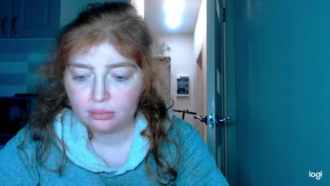 Snapshot of kira_foxy_ chatting on 06.02.26 Kira online show from 06.02.26