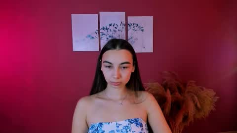 kira_light__ online show from 10.24.25
