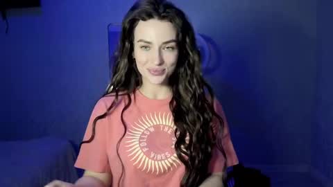 Snapshot of kira_love1 chatting on 05.21.26 Kira love1 online show from 05.21.26