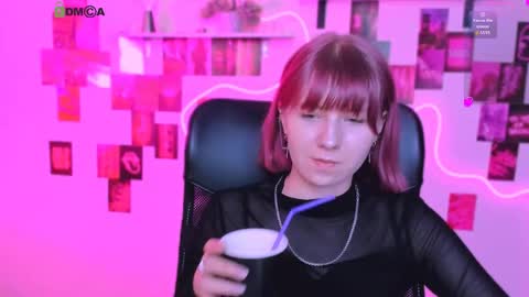 kira_melt online show from 04.22.26