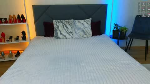 Kira online show from 03.06.25