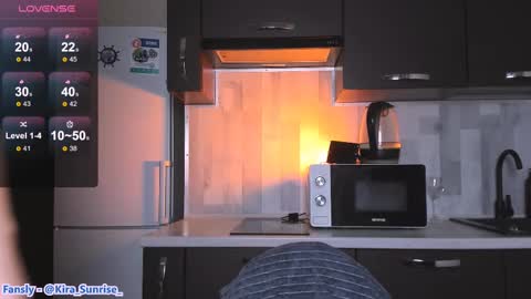 Kira online show from 02.19.25