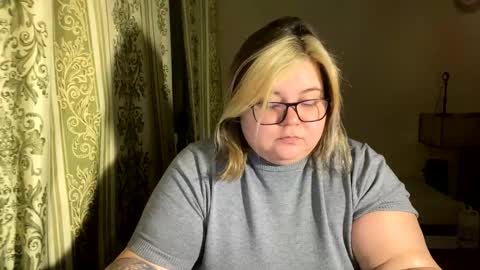 Just Kira online show from 02.22.25