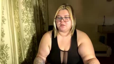 Just Kira online show from 03.02.25