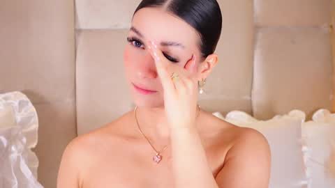 Snapshot of kirakayleigh chatting on 02.04.26 kira online show from 02.04.26