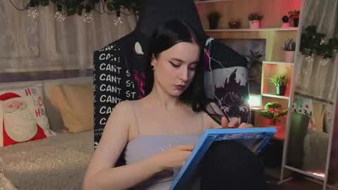 Kira    online show from 03.05.25