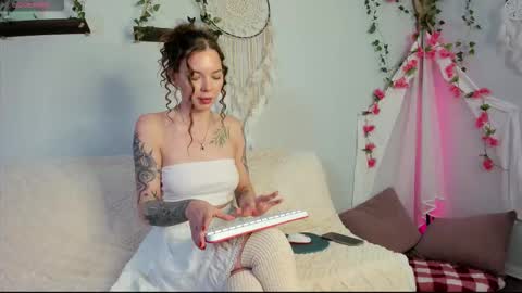 little vampire online show from 10.24.25