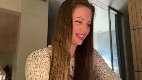 Snapshot of kiramystery chatting on 02.27.26 Kira online show from 02.27.26