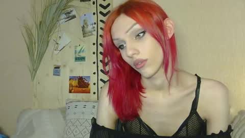 Kira online show from 05.11.26