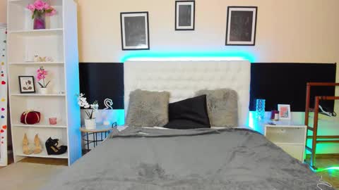 Kira online show from 03.05.26