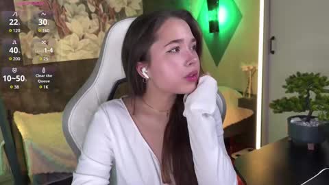 Kira online show from 03.06.25