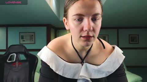  Kira  online show from 02.18.26