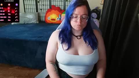 KiraSpitQueen online show from 01.03.25