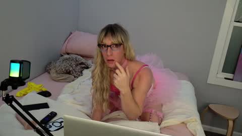 Onya online show from 01.10.25