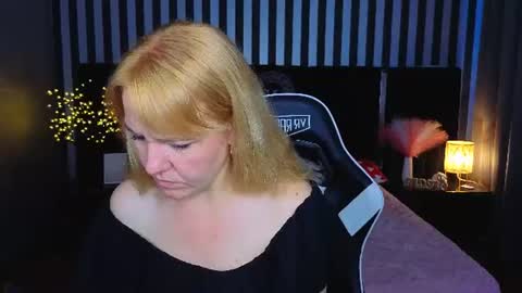 Snapshot of kirra_salute chatting on 06.29.26 Kirra Salute online show from 06.29.26