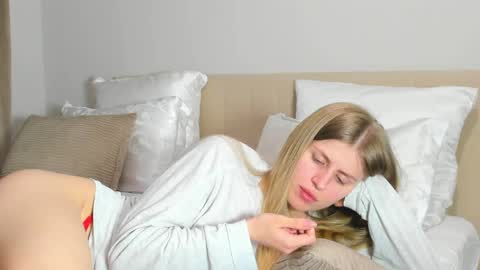 Kira online show from 04.06.26