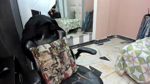 kriss online show from 09.15.25