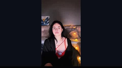 Kira online show from 10.16.25