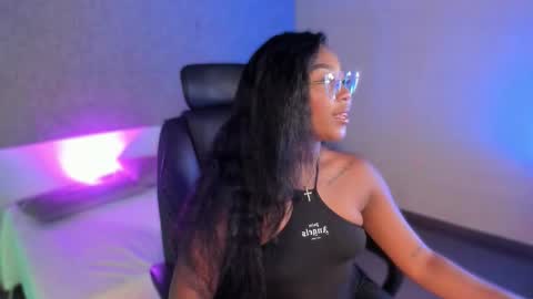 Snapshot of kishalove_ chatting on 09.24.25 kishalove_ online show from 09.24.25