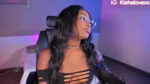Snapshot of kishalove_ chatting on 10.09.25 kishalove_ online show from 10.09.25